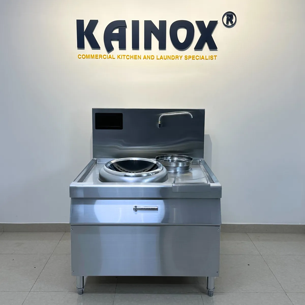 Bếp Á 1 Họng Điện Từ Có 1 Nồi Hâm