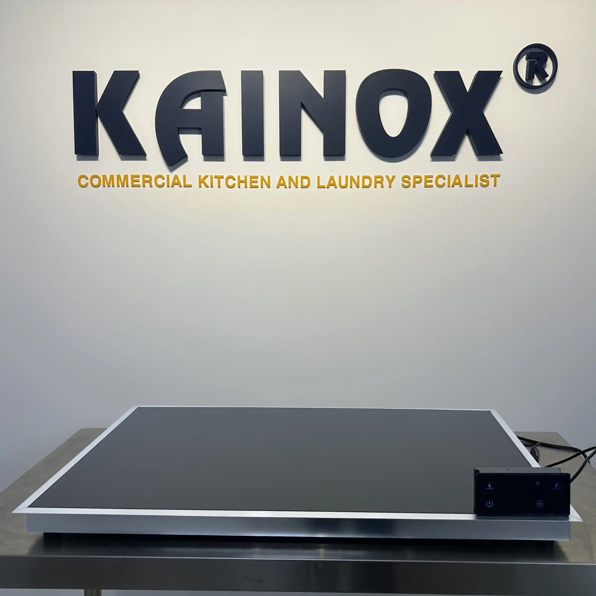 Bếp Hâm Điện Từ Âm Quầy Đôi Điều Khiển Rời