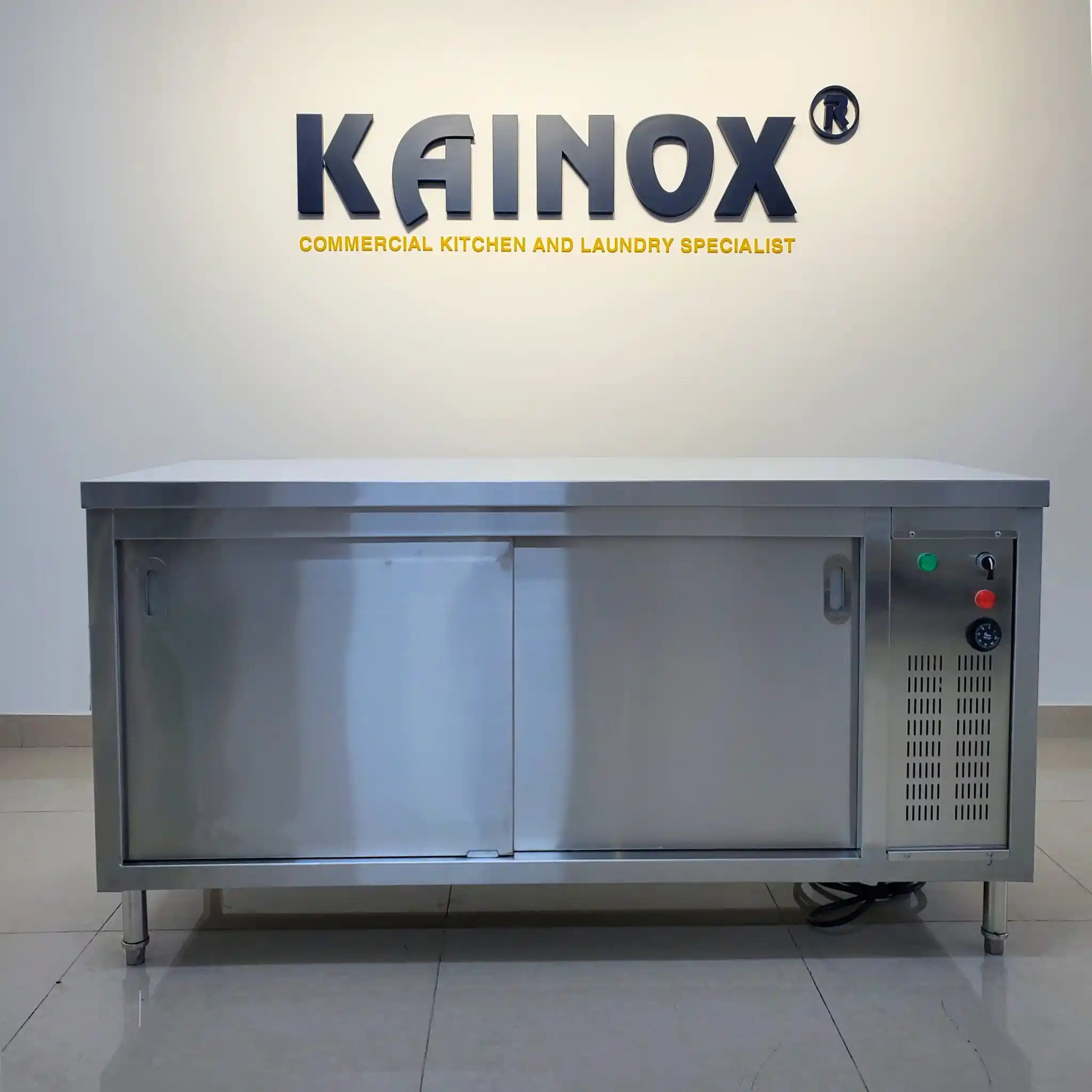 tủ sấy chén dĩa ngang